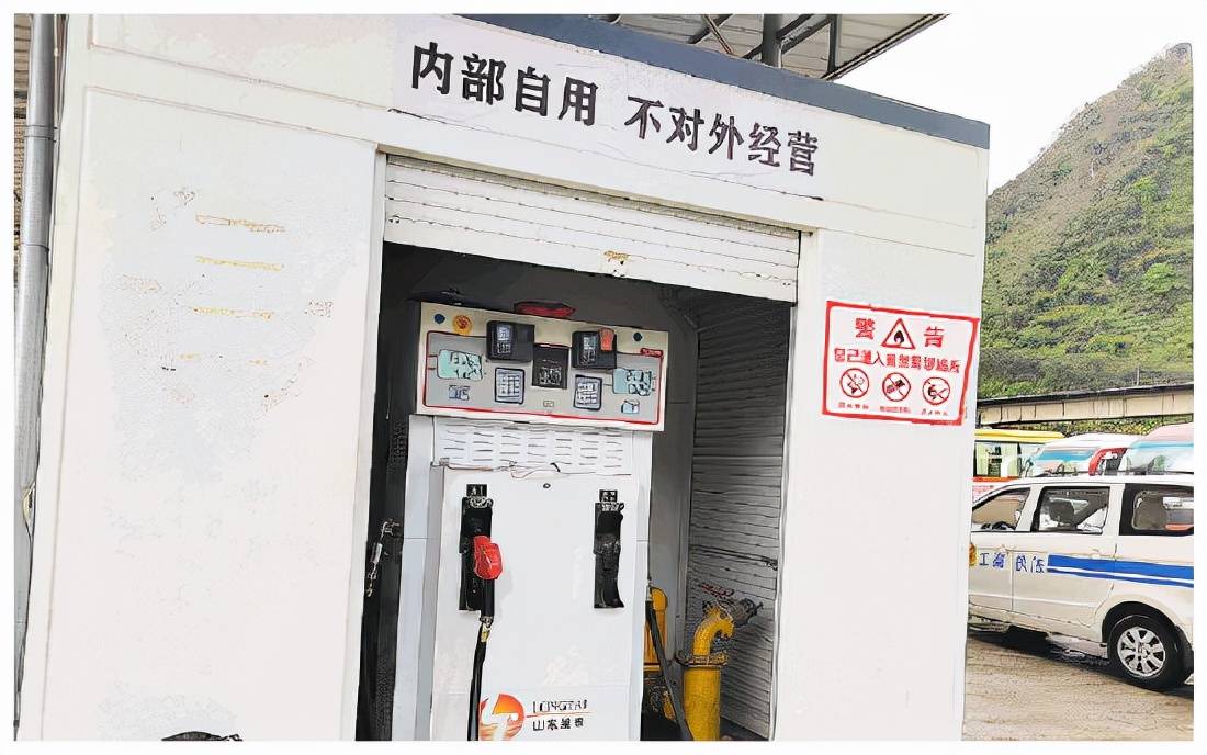 桂林一处“内部撬装”非法售油站被查封！提醒广大车主要紧绷安全弦莫贪小便宜(图1)